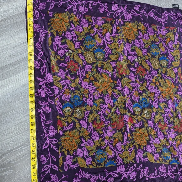 Carol Little 100% Silk Scarf Square 31x30 Purple Floral - Picture 11 of 12